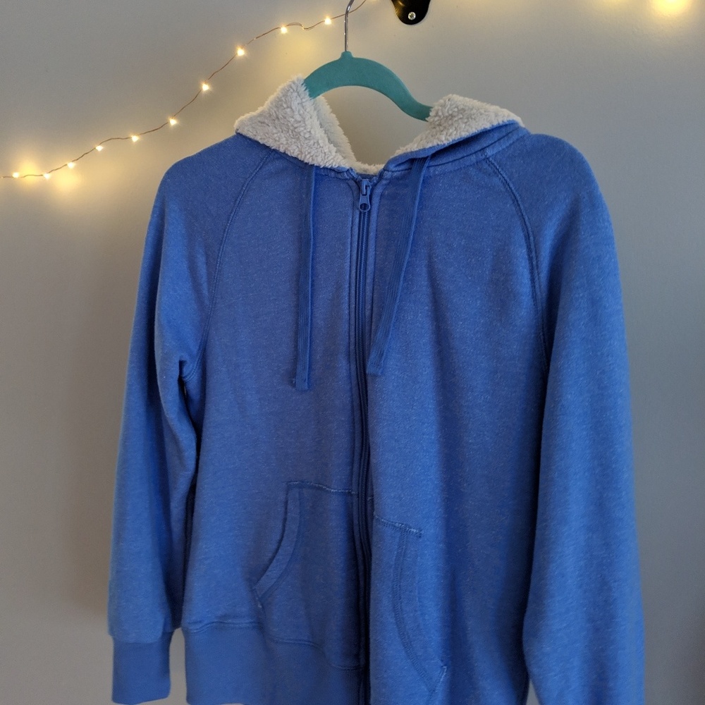 Blue Faded Glory Sweatshirt